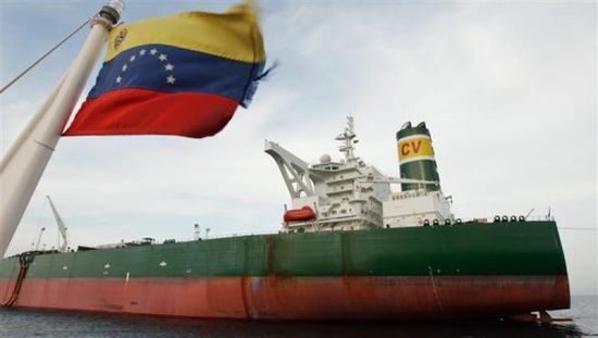متحديًا قرار ترامب.. رئيس قناة بنما يسمح بمرور السفن الفنزويلية
