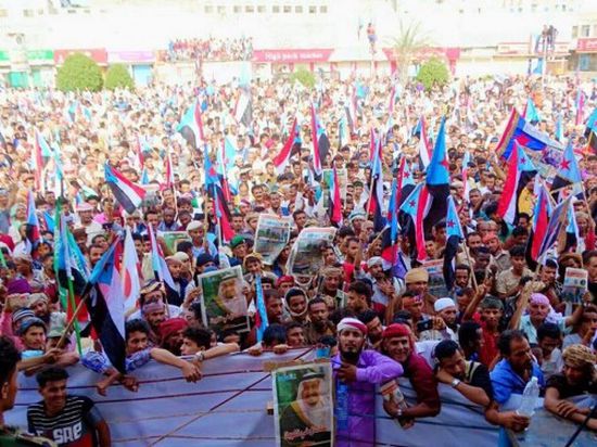 المشاركون في مليونية النصر يهتفون "بالروح بالدم نفديك يا جنوب" (فيديو)