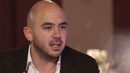 محمود العسيلي يدافع عن نفسه مجددًا بعد أزمة "الواسطة"