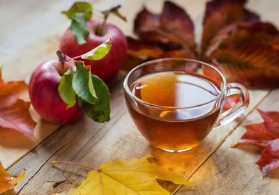 "الشاي والتفاح" وصفة سحرية لإطالة العمر