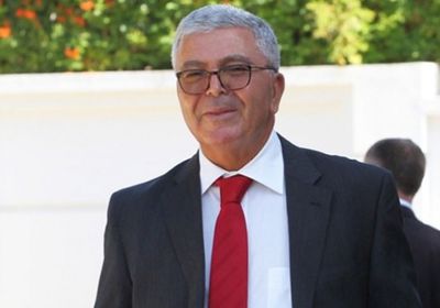 الرئاسة التونسية توضح حقيقة استقالة وزير الدفاع الوطنى "الزبيدي"