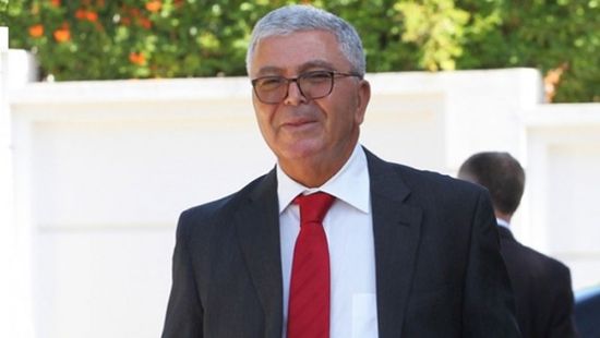 الرئاسة التونسية توضح حقيقة استقالة وزير الدفاع الوطنى "الزبيدي"