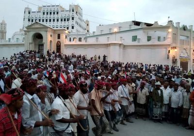 احتفالات شعبية في سيئون ابتهاجا بانتصارات القوات الجنوبية (فيديو)