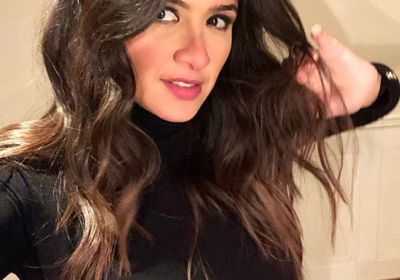 ياسمين عبد العزيز أنيقة في أحدث جلسة تصوير (صور)