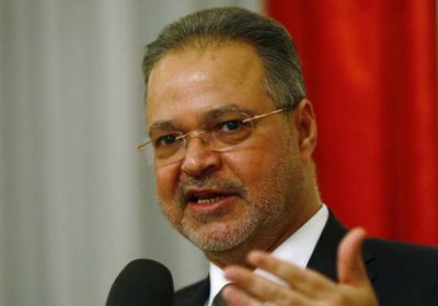 سياسي سعودي مُهاجمًا المخلافي: أنتم خونة.. ويجب طردكم! 	