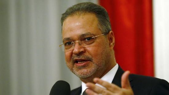 سياسي سعودي مُهاجمًا المخلافي: أنتم خونة.. ويجب طردكم! 	