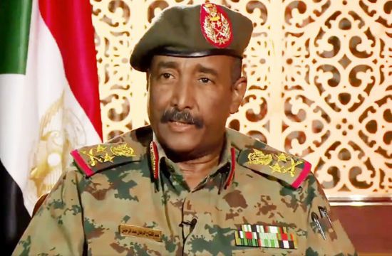 البرهان: القوات المسلحة السودانية ستعمل على ضمان الانتقال إلى الحكم المدني