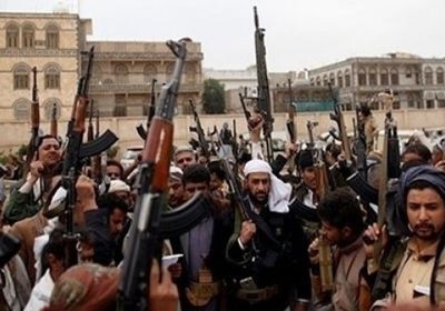 مليشيات الحوثي تُشيع أحد قادتها البارزين في إب