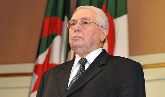 الرئيس الجزائري المؤقت يُقيل سفير البلاد لدى ليبيا