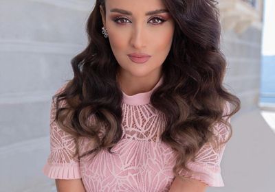 كندة حنا تنشر صور أحدث جلسة تصوير خضعت لها