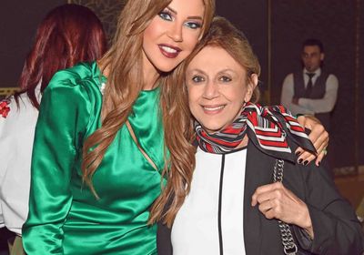 كارلا حداد تستعيد ذكرياتها مع والدتها الراحلة بهذه الصور