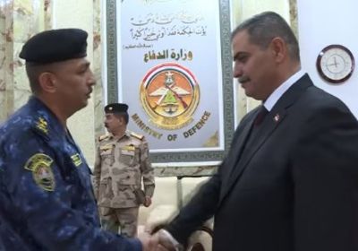 الجيش العراقي يسلم الملف الأمني للمدن للشرطة