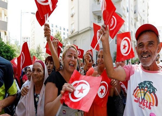 بالأسماء.. 12 مرشحًا تونسيًا متهمين بتزوير التزكيات الشعبية