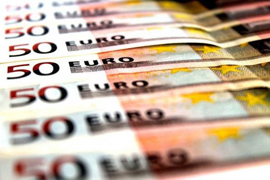 بفضل التراجع عن الانتخابات المبكرة.. السندات الإيطالية تقود مسيرة مكاسب الأوراق المالية لمنطقة اليورو