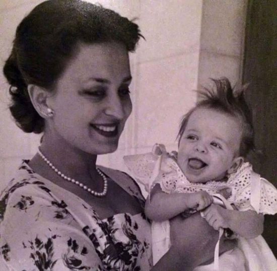 وفاة الأميرة دينا أولى زوجات الملك الأردني الراحل حسين بن طلال