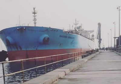 بالتفاصيل.. نزار هيثم يعلن إتمام عملية تفريغ الوقود لإعادة تشغيل محطات الكهرباء بعدن