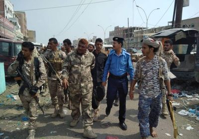 حملة أمنية موسعة في سوق الكراع لضبط المخالفين (صور)