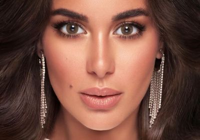 بالفيديو.. ياسمين صبري تقود دراجة بشوارع إسبانيا 