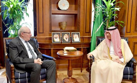 وزير الخارجية السعودي يستقبل السفير المصري لدى المملكة