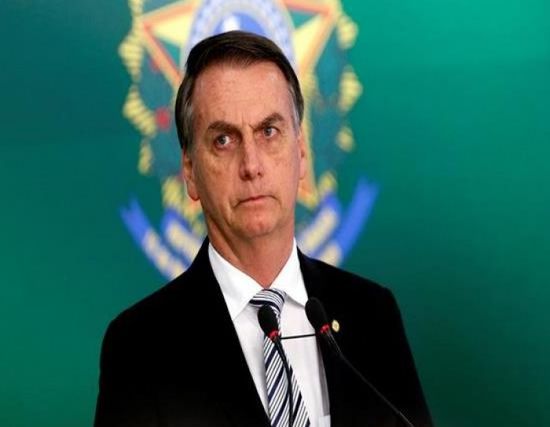 الرئيس البرازيلي: المنظمات غير الحكومية مازالت المشتبه الرئيسي وراء حرائق غابات الأمازون