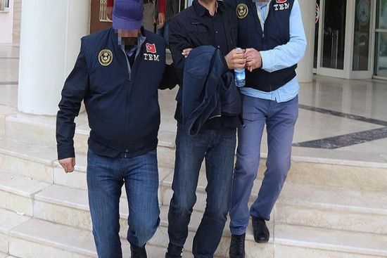  أنقرة: المدعي العام يصدر مذكرة اعتقال بحق 34 عسكريا و52 مدنيا