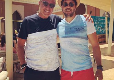 هشام ماجد يستعيد ذكريات دراسته بهذا الشكل