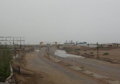 مليشيا الحوثي تستهدف مواقع القوات المشتركة بالدريهمي