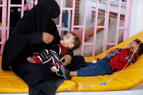 أرقامٌ جديدة لـ"الكوليرا الفتاكة".. أجسادٌ منهكة بين بطش الحوثي إهمال الشرعية