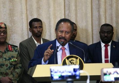 رئيس الوزراء السوداني الجديد يتفقد المناطق المتضررة من السيول