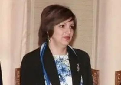 استقالة وزيرة الثقافة الجزائرية