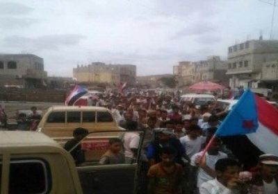 "العولقي" يطالب الجنوبيين بالتكاتف لنصرة شبوة ضد جيوش الاحتلال