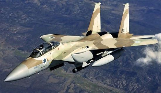  طائرات إسرائيلية حربية تحلق على علو منخفض في سماء بيروت
