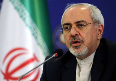 هبوط طائرة حكومية إيرانية يستعلمها وزير الخارجية الإيراني في بياريتز
