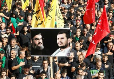 صحفي لبناني: حزب الله استهدف السعودية مع الحوثي.. وقتل السوريين