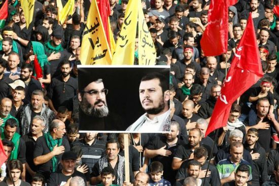 صحفي لبناني: حزب الله استهدف السعودية مع الحوثي.. وقتل السوريين