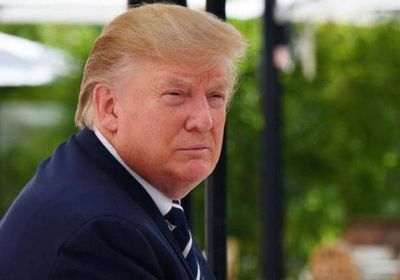 ترامب عن تقارير بإعلان أمريكا مواجهة الأعاصير بالقنابل النووية: مزيفة