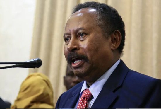 حمدوك يتسلم قائمة الحرية والتغيير لترشيحات الحكومة