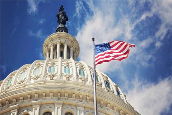 النزاع التجاري بين الصين وأمريكا يؤثر على أداء الأسواق العالمية