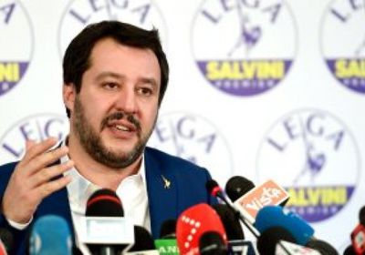 إيطاليا تمنع طائرتين لمنظمتى "سى ووتش" و"بيلوتس فولنتيرز" الإغاثيتين من التحليق