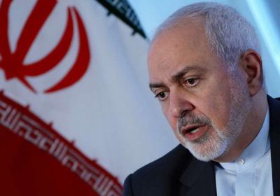 وزير الخارجية الإيراني يلتقي بنظيريه الليبي والياباني في اجتماعين منفصلين