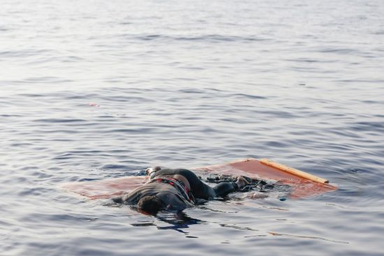 العثور على جثتي سائحتين سعوديتين غرقتا في شواطئ إندونيسيا