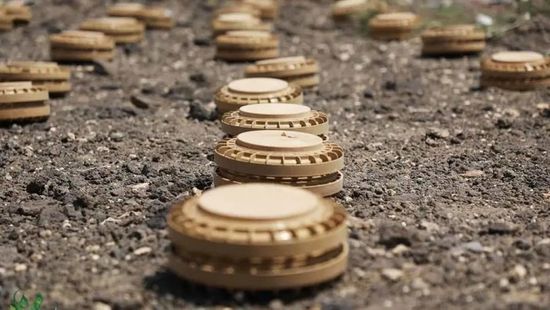 انتزاع أكثر من 5 آلاف لغم زرعتها المليشيات الحوثية بعدة محافظات