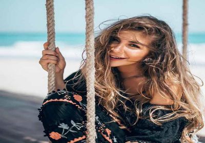 بالصور.. ملك قورة تخضع لجلسة تصوير جديدة