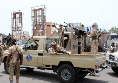مصادر..القوات الجنوبية تلاحق مليشيات الإخوان الإرهابية بعدن
