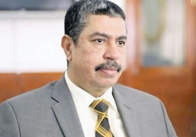 بحاح يهاجم الشرعية: اتقوا الله في أنفسكم.. عدن والجنوب بعيد عنكم