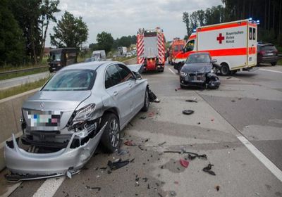 إصابة 30 شخصًا في حادث سيارة مروع شرقي ألمانيا