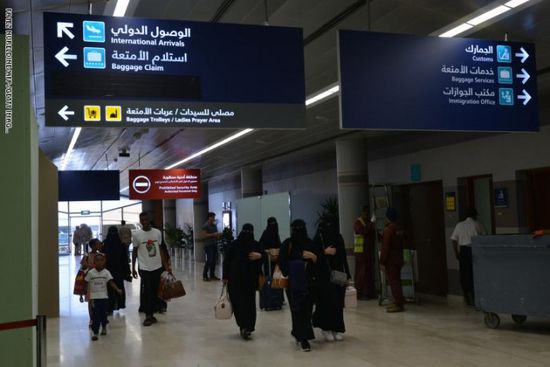 مطار أبها: الحركة الجوية لم تتأثر بسقوط المقذوف الحوثي