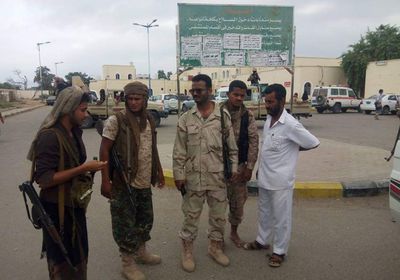 قائد الحزام الأمني بأبين يزور جرحى القوات الجنوبية