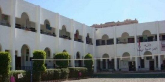 مليشيا الحوثي تغرس مئات من عناصرها الطائفية في سلك التعليم