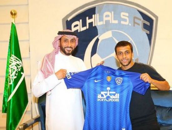 الهلال السعودي يجدد عقد "الشلهوب" موسمًا واحدًا ويضم لاعبًا كولومبيًا